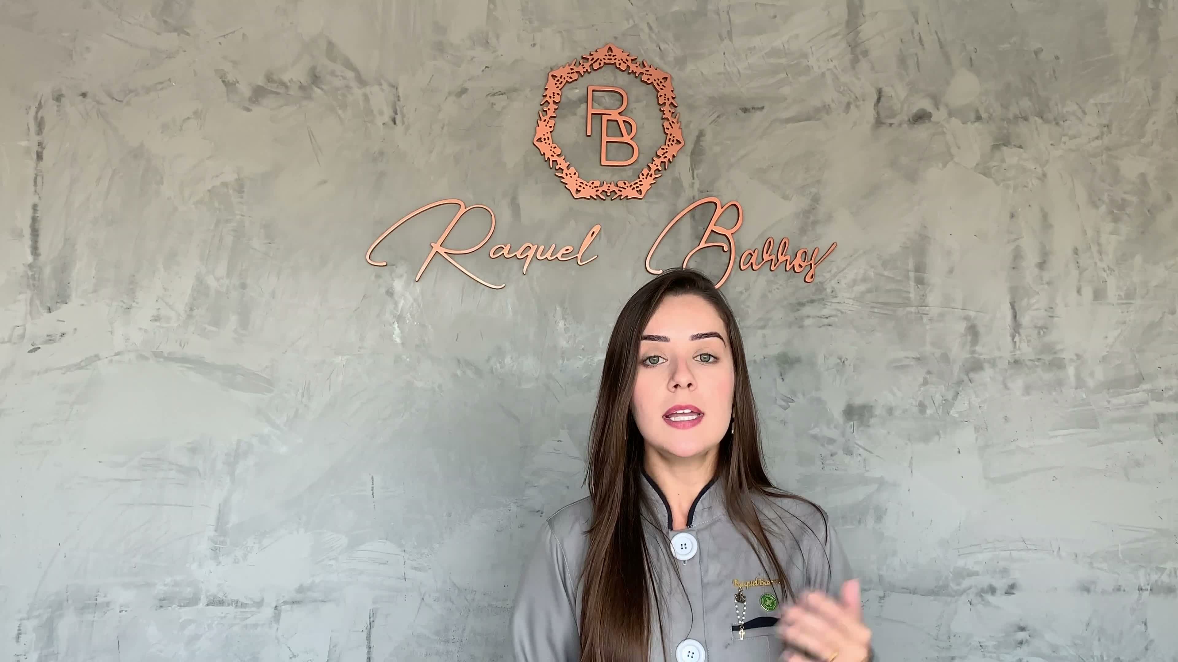 Design de Sobrancelhas - Raquel Barros