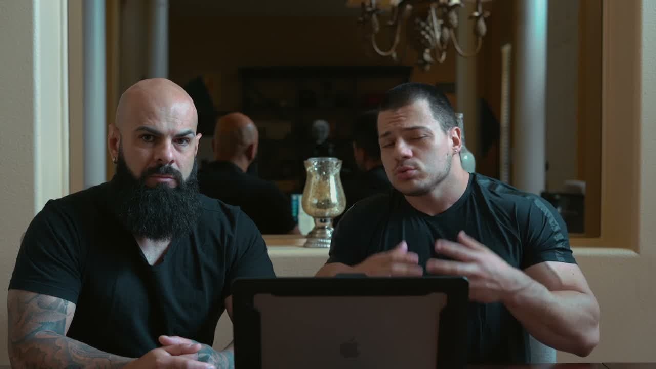 Universidade Maromba - Caio Bottura & Fabricio Pacholok